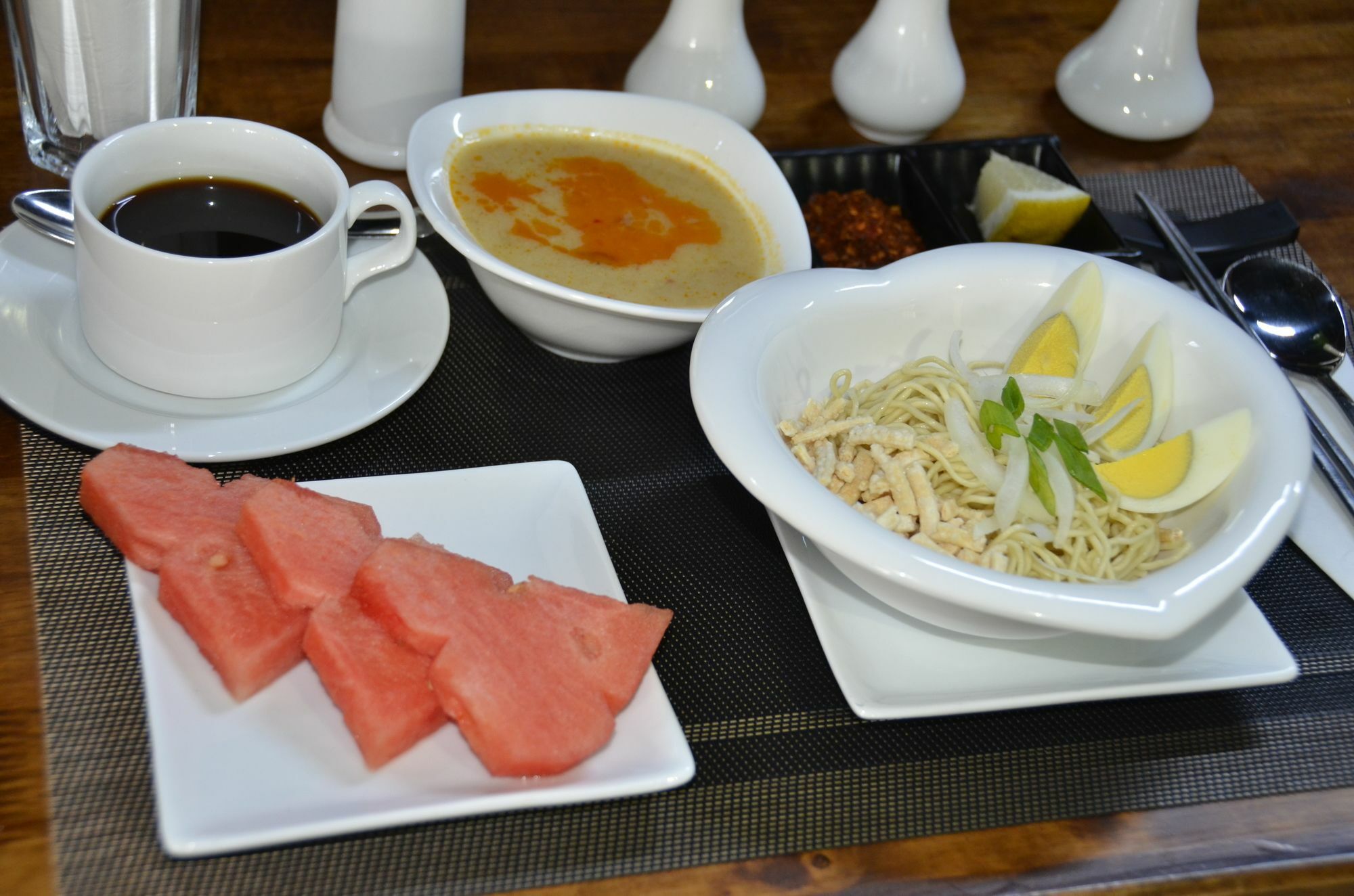 Seoul Hotel Myanmar Gyogon Bagian luar foto