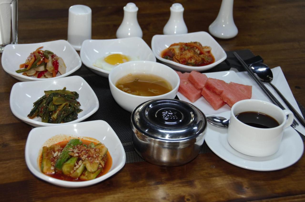 Seoul Hotel Myanmar Gyogon Ruang foto